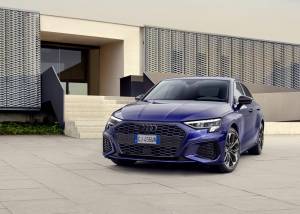 Audi Identity Black, A3, Q3 e Q5 vestono di nero